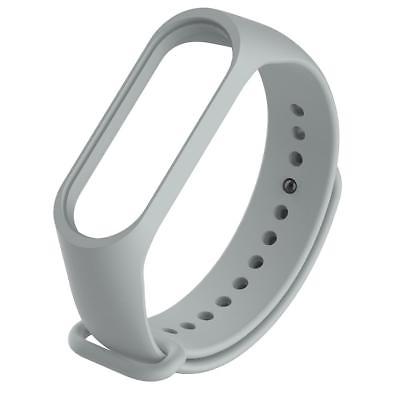 Náhradný silikónový a vodeodolný remienok pre Xiaomi Mi Band 3 Náhradný silikónový a vodeodolný remienok pre Xiaomi Mi Band 3 sivý