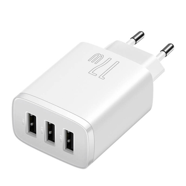 3x USB