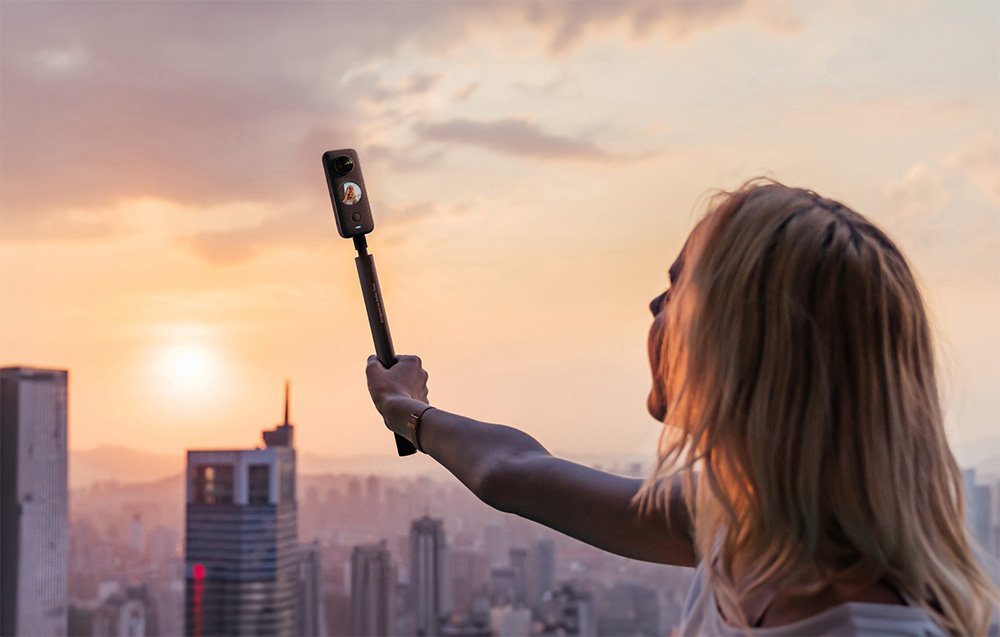 Insta360/CINSAAVJ/1
