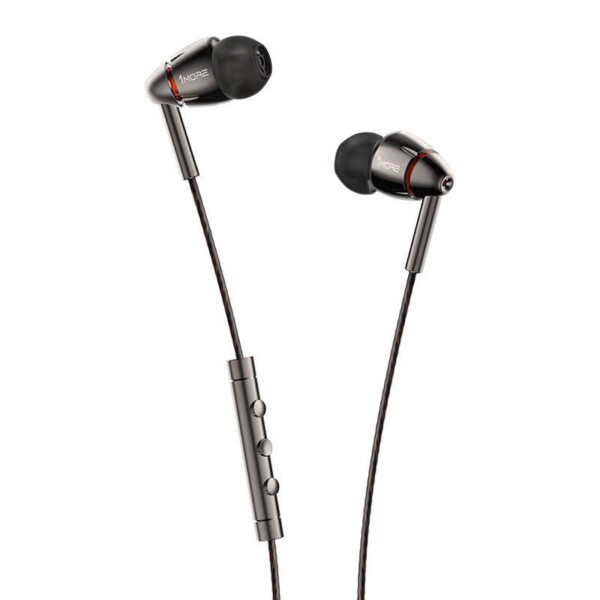 Wired earphones 1MORE Quad Driver distributor