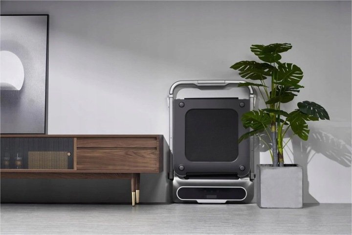 https://www.mistores.sk/wp-content/uploads/2025/02/xiaomi-kingsmith-walking-pad-r2-black-eu.jpg