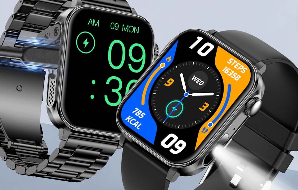 2 čierne inteligentné hodinky jedny pripojené na nabíjanie a druhé so zapnutou baterkou.